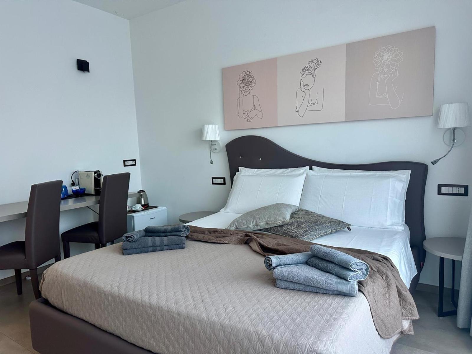 Blue Velvet Rooms 托尔托利 外观 照片